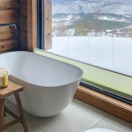 10 Person In Moen-by Traum Ferienhaus Moen i Målselv