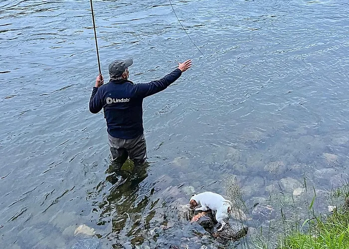 10 Person In Moen-by Traum *