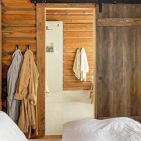 Semesterbostad 10 Person In Moen-by Traum Moen i Målselv