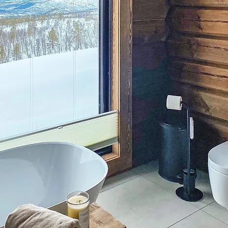 10 Person In Moen-by Traum Moen i Målselv